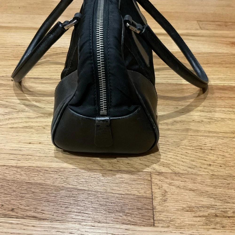 PRADA Handbag Vintage Nylon/Leather - Picture 6 of 15